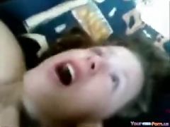 Girlfriend Loosing Virginity